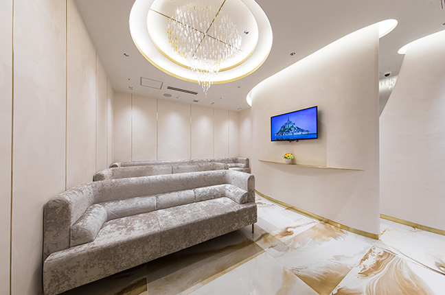 【急募】美容外科皮膚科の受付カウンセラー